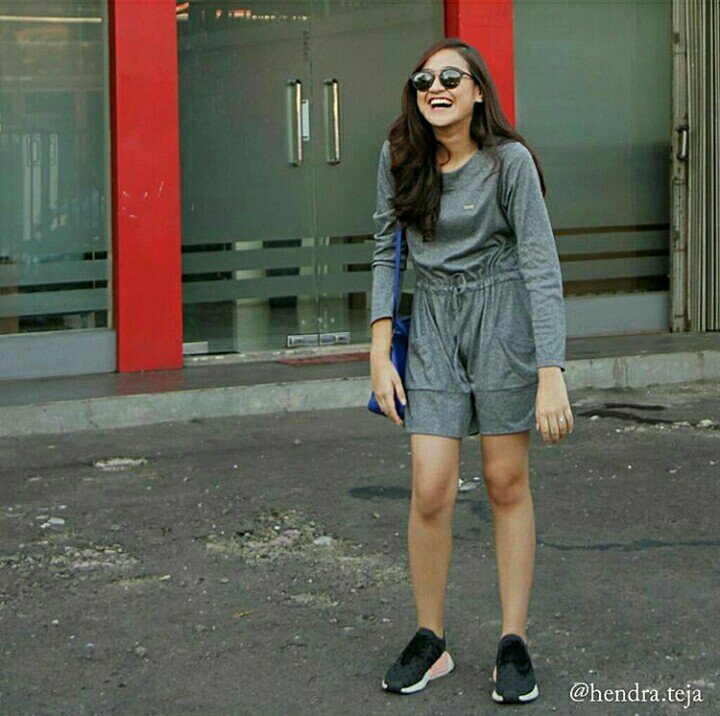 AdamAlcantara99's tweet photo. QUEEN👸❤ @salshaabilaa @helenOktav
#salshabillaadr #salshabillaadriani #salsha #salshalova https://t.co/uPB6odtIib"