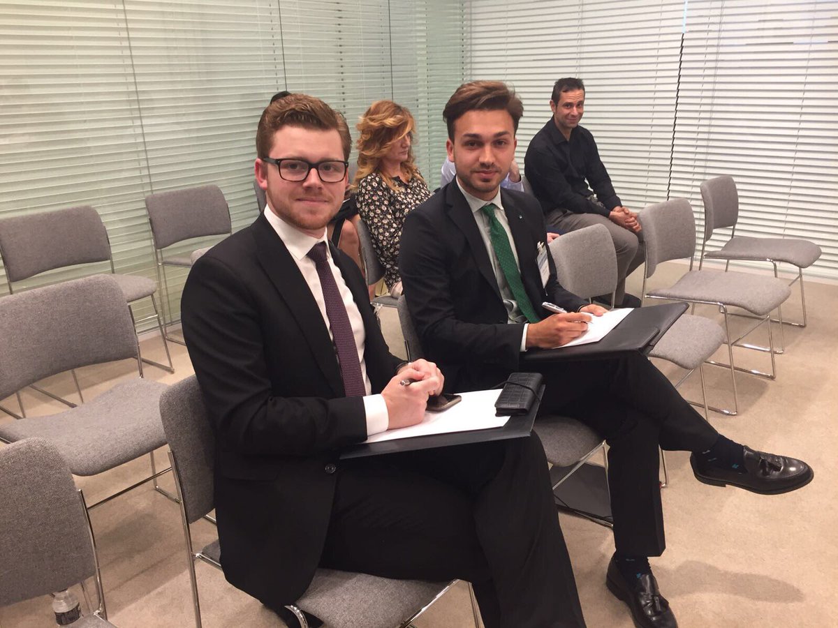 Comienza nueva vista del <a href="/mootmadrid/">MOOT Madrid</a> correspondiente a tercera ronda fase oral. Nuestro equipo <a href="/DerechoUIB/">Facultat de Dret UIB</a> se enfrenta a <a href="/UCAM_Derecho/">UCAM Derecho</a>