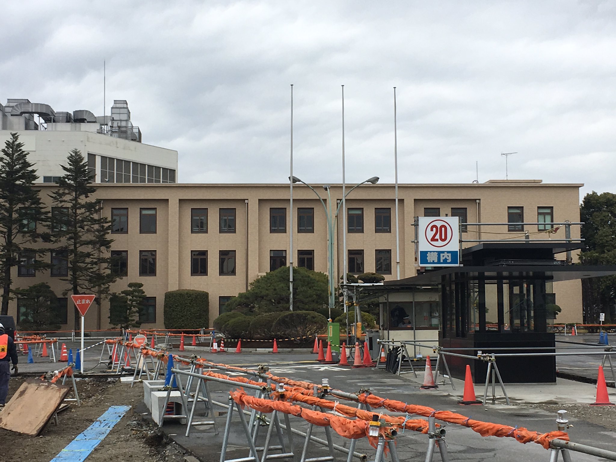 Lssah 富士重工業群馬製作所太田工場本館 旧中島飛行機本館 S9築 ここも 空襲による被害を免れたらしい 奇しくもこの翌日富士重工はスバルに社名変更 太田市の受けた空襲９回死者３２９名負傷 行方不明者不詳 焼失家屋数３８２ 群馬 近代建築