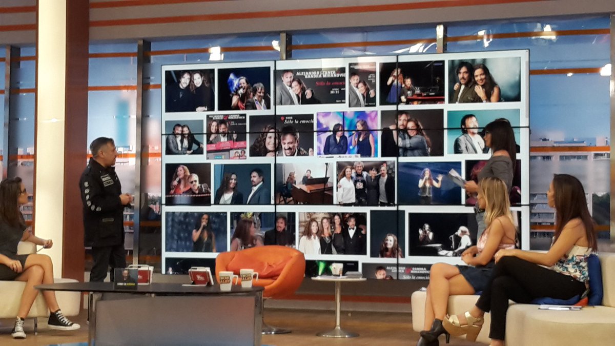 aleborques's tweet photo. Lindo momento es el #googleo hoy con @alejandrolerner fue muyyy grato y divertido! @ximenabarbe @vzangaro @luciabrocal @andyvila https://t.co/2ZcVQfHapm