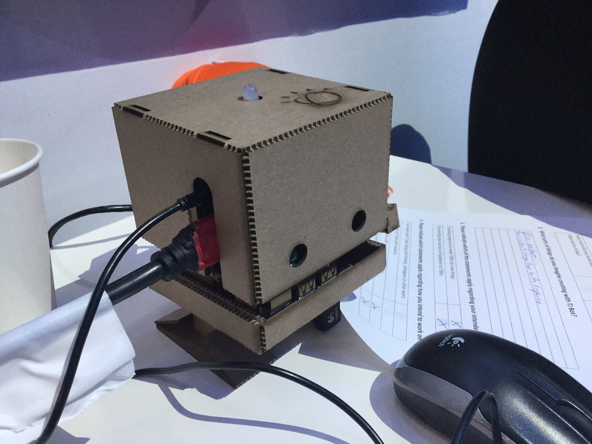 Bin gespannt auf morgen: in der <a href="/FabLabDD/">FabLabDD</a> mit dem <a href="/SiliconSaxony/">SiliconSaxony</a> und #TJBot kommt mit