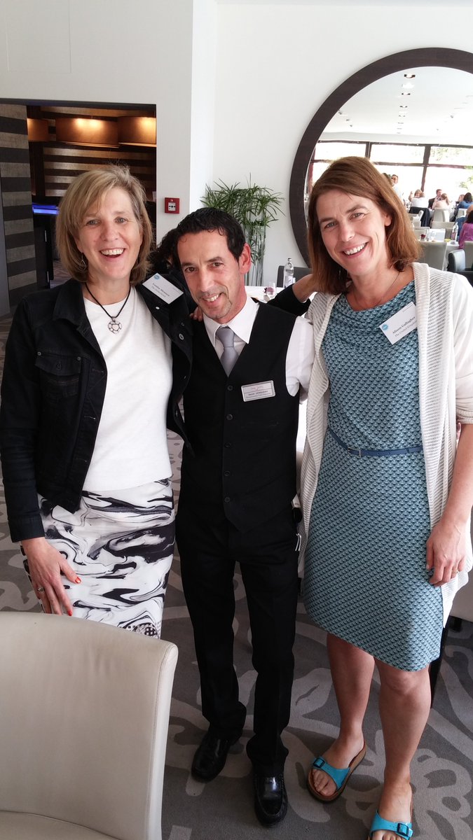 amgallagher_UU's tweet photo. Delighted to meet our helpful friend Daniel at #ENLP2017 - always a smile & helping hand for @ENLP_Lead >20yrs on at #ParcHotel Luxembourg https://t.co/zZL1rlFzNn