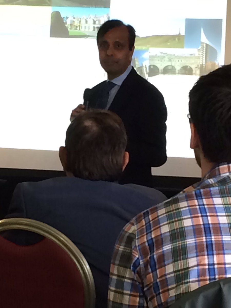NHSSloughCCG's tweet photo. Medical Director NHS England south central sharing news of Slough being #1 in controlling blood pressure 4 diabetics in the South Region https://t.co/1uKGCWV6cX