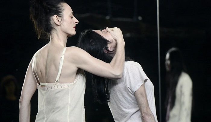 StyleFeelFree's tweet photo. Manuel Fernández-Valdés se enfrenta en "Angélica Liddell [una tragedia]" a la dramaturga Angélica liddell https://t.co/dESxcvBzuY https://t.co/Hytp4LBgLx