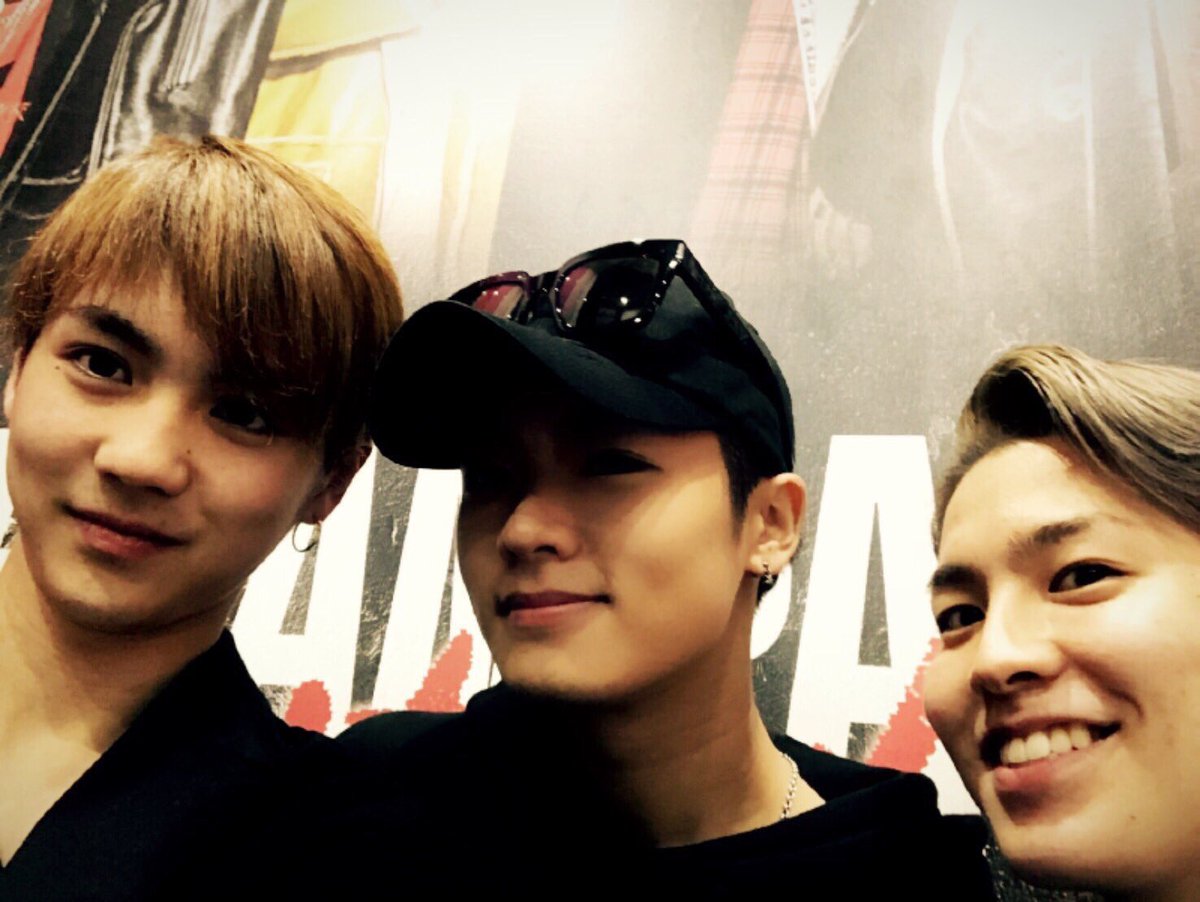 K_K_THERAMPAGE's tweet photo. 先ほど『BIG ECHO中目黒山手通り店』さんにヴォーカル3人でお邪魔させて頂きました✨
THE RAMPAGE ROOMにも😁✋
ありがとうございました🙏✨✨✨

川村壱馬

#THERAMPAGE
#BIGECHO
#THERAMPAGEROOM https://t.co/tNcuNxX67t
