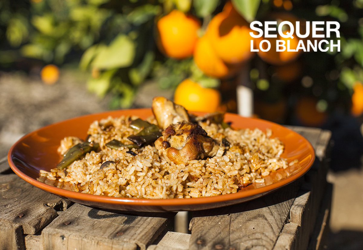 sequerloblanch's tweet photo. 🍽 Cuando un plato se cocina en la zona de donde es originario y todos sus ingredientes proceden del mismo territorio…  #sequerloblanch https://t.co/edsr8hT61B