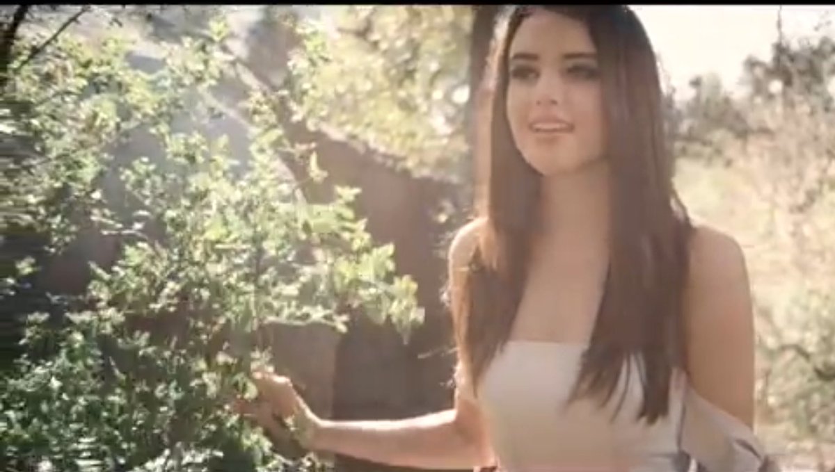 contesunicorn's tweet photo. @jessconte You are just sooo beautiful 💝💖💜 https://t.co/ElsaaHP4rz