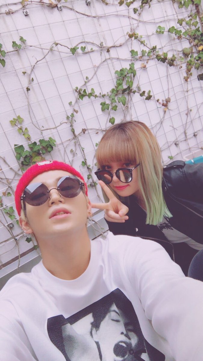a_m_e____'s tweet photo. 渡辺リサのこの髪色似合ってないと思う人RT https://t.co/i1zRMvfNDl