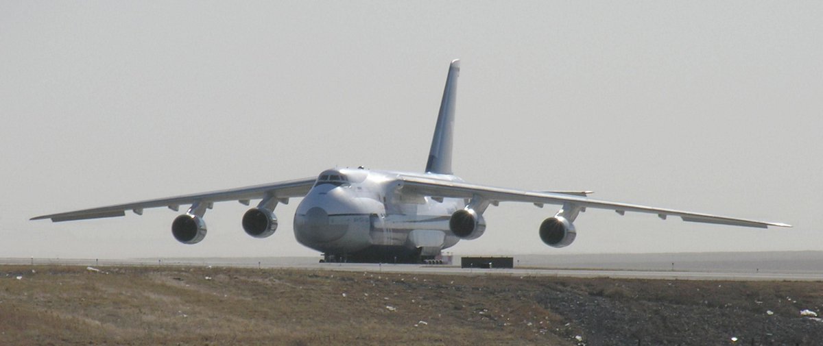 brithe_'s tweet photo. What Is The Condor? New blog post up on the website 
 https://t.co/fECUet9t4q
#condor #BrithePublishing #airlines #antonov #manufacturing https://t.co/Yk9ORTJVIG