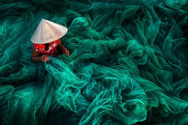 By turns ethereal, inspiring and eye-opening, these photos capture the world at its most spectacular ow.ly/3vvN305SDdM #travel #photos
