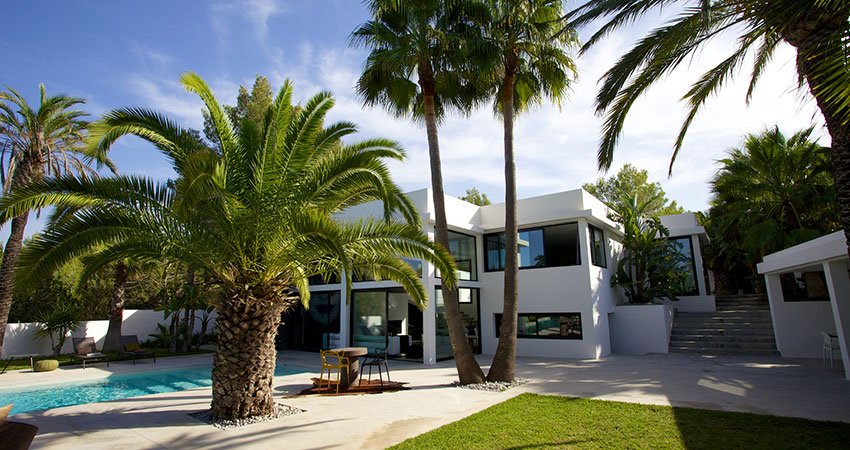 The Best Villa Rental Areas in Ibiza bit.ly/2nav1WB #ibiza #ibiza2017 #IbizaExperience #vacationrental #Travel #wednesdaymotivation
