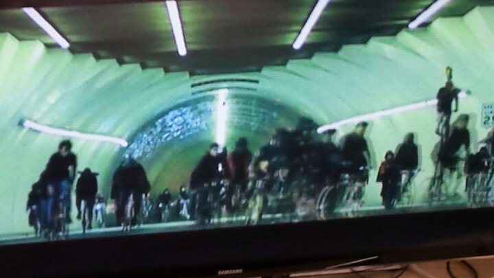WhoIreallyam66's tweet photo. Huuuuuch? #RckTV https://t.co/Ai3Vas8lRb