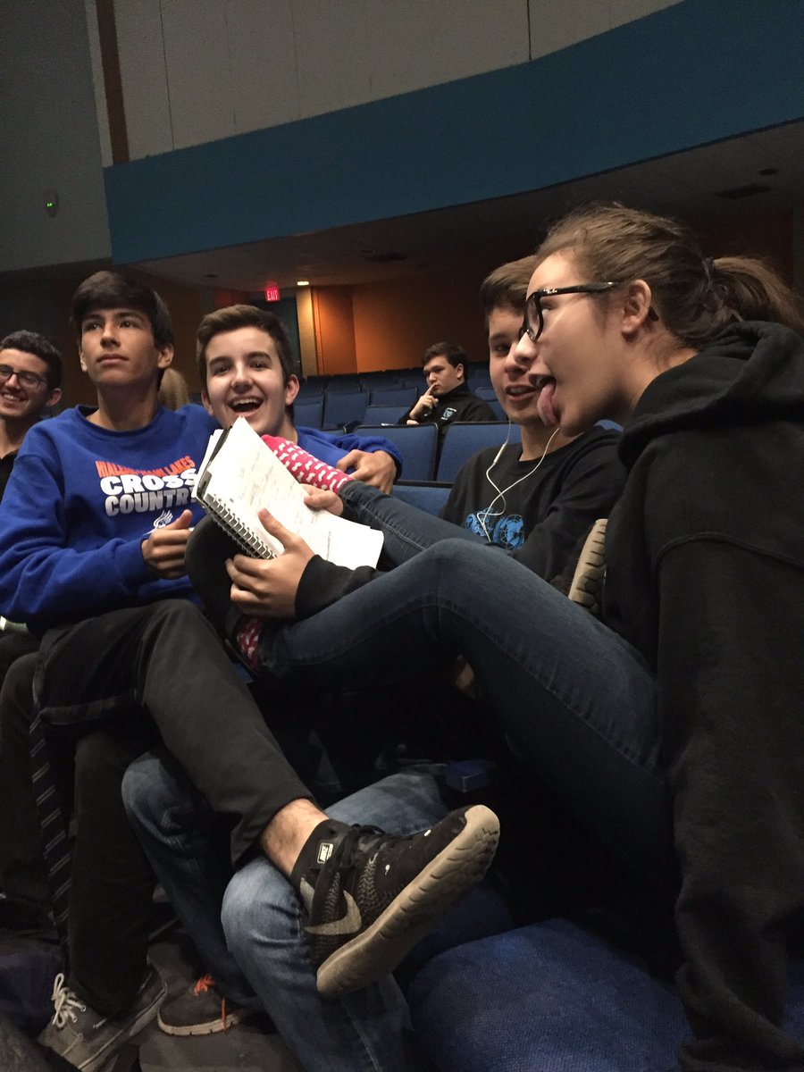 semifredddoo's tweet photo. Capturing these moments since the beginning of the year, vote for Nicole Garcia as your NHS Historian @NhsHml @HMLYearbook2017 https://t.co/3DXDQ7sQs4