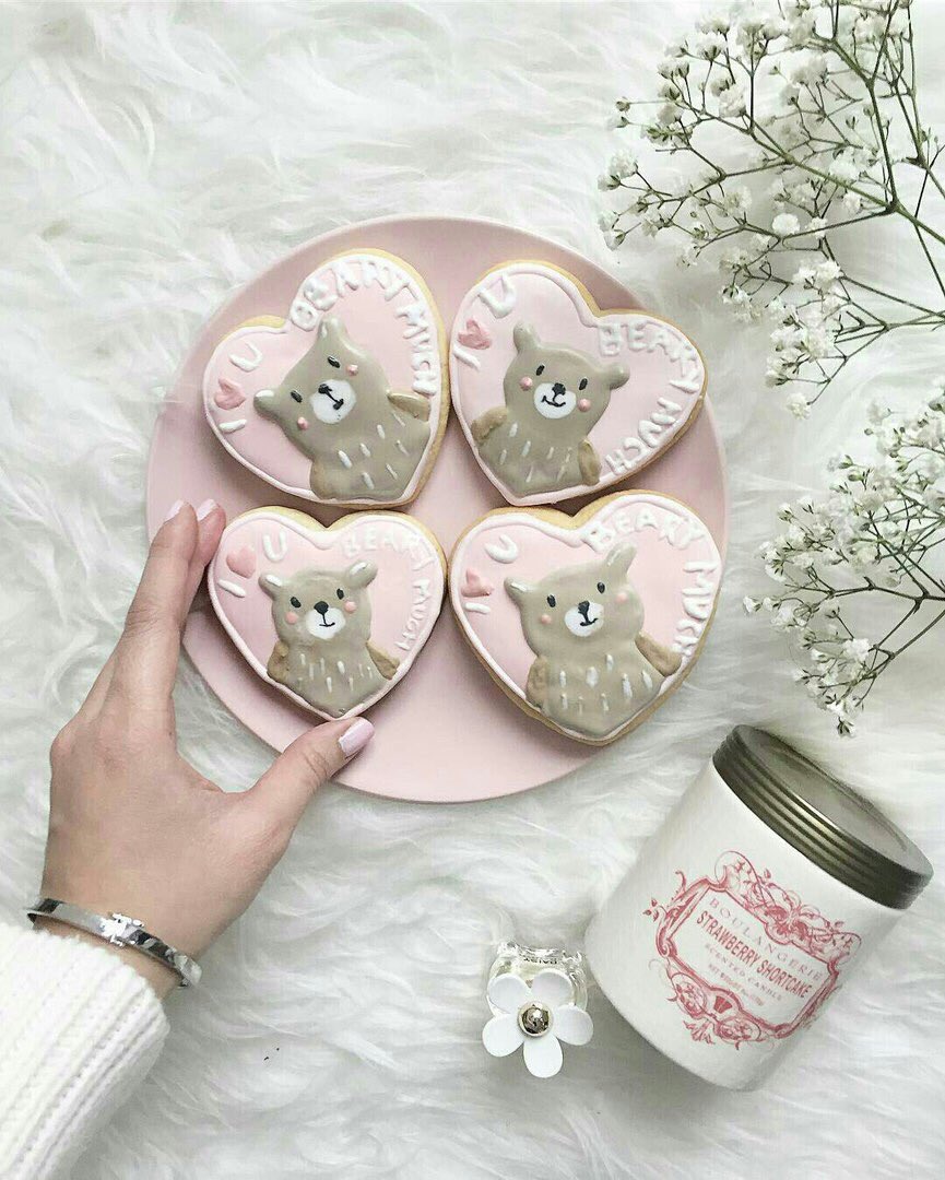 vicktorialeee's tweet image. Рт и я кину тебе подборку 🌸 #ДжулиеФолловитФандомных