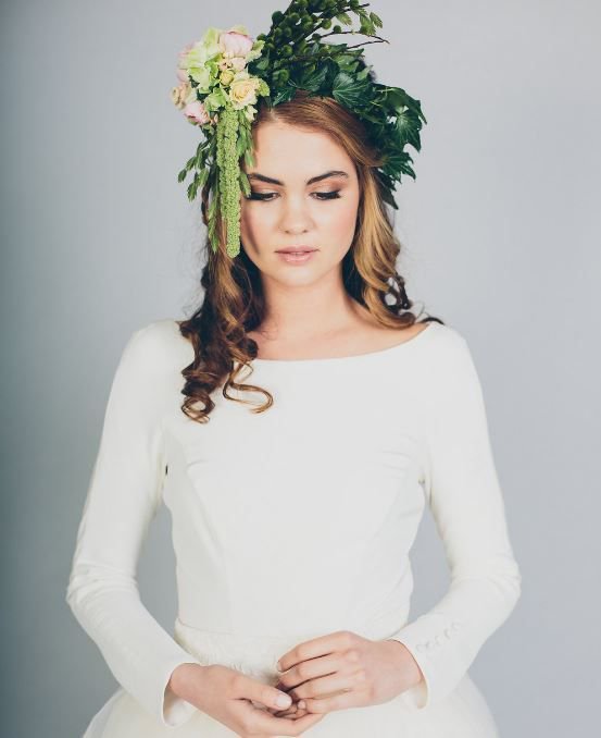 Spring bride? <a href="/PandAmakeup/">Pamela & Andrea</a> has got your stylish look covered! bit.ly/2ocDsAq