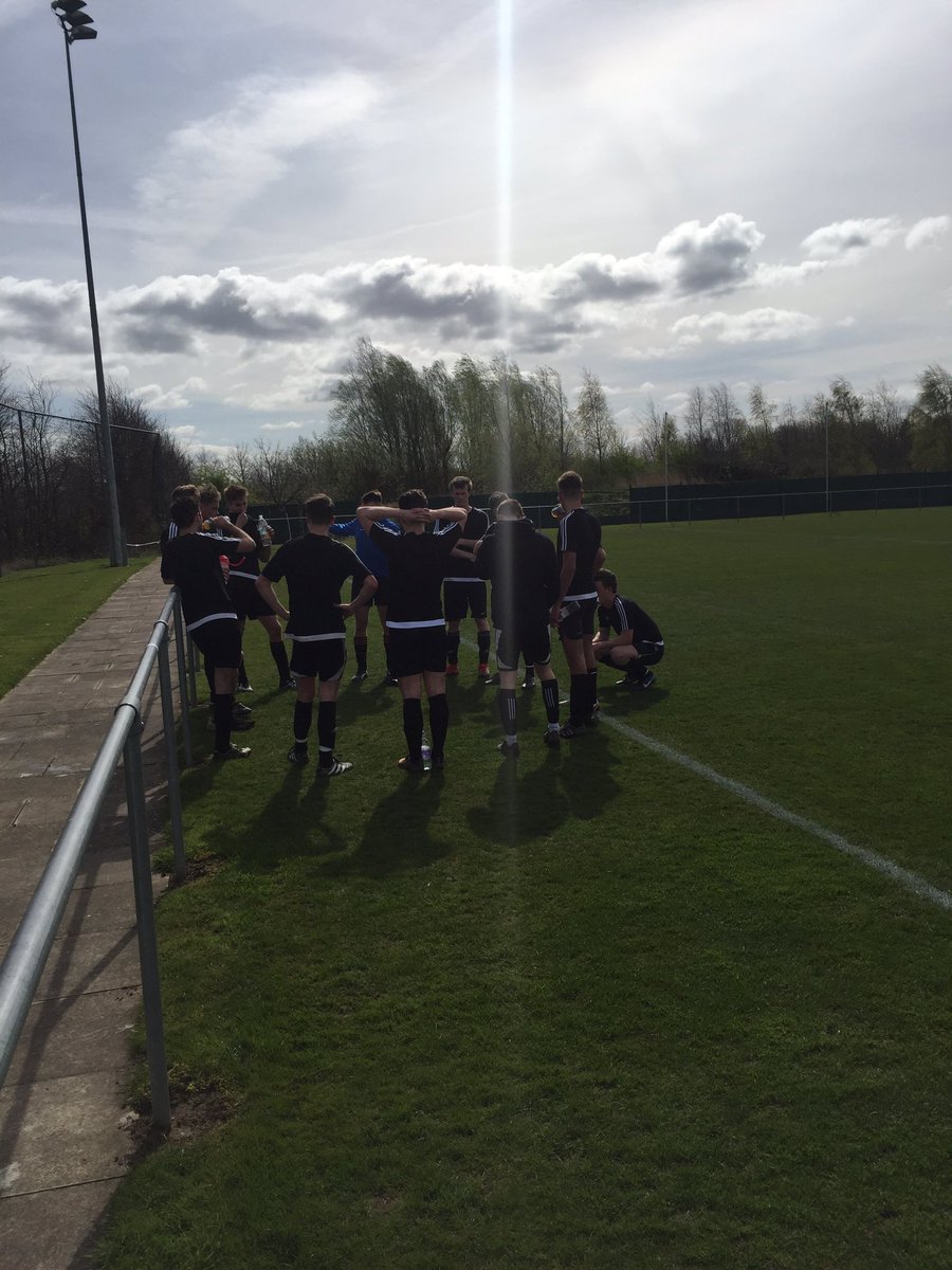 Real_Do_FC's tweet photo. Half time TN 1-0 Real Do, second half to come and the boys up for it #Do https://t.co/mPC6xItlWw