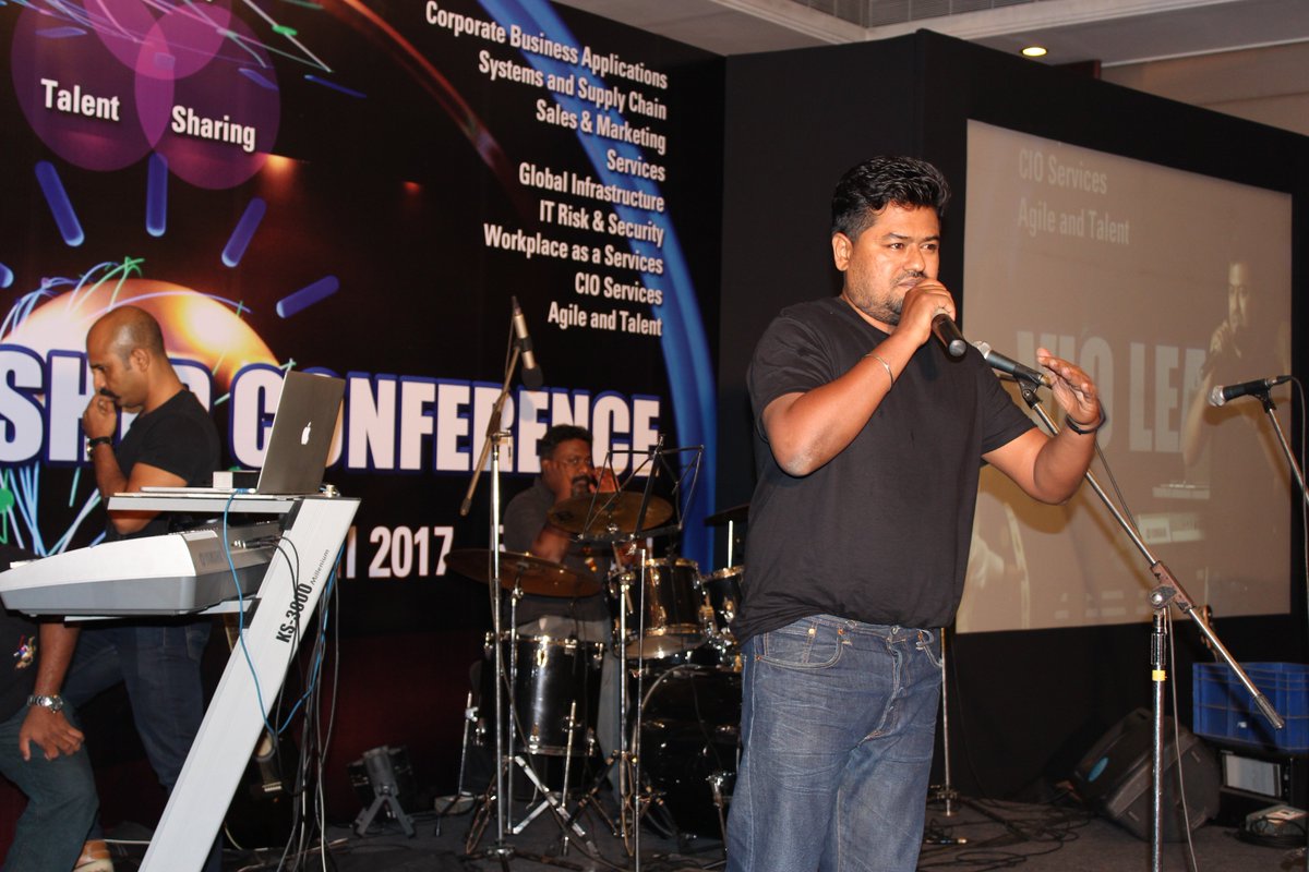 HSuseelan's tweet photo. #IBM #IBMClub #IBMBassador #HSuseelan VIO Leadership Conference @ Lee Meridian Amit Srinivasan Rocks 1 https://t.co/0aQvPh6fa0