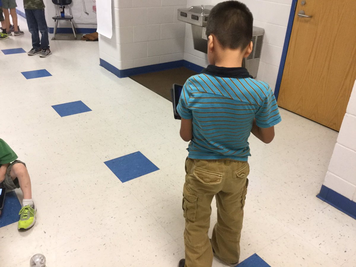 TechatOgden's tweet image. Our EC students using the @SpheroEdu to work on hand eye coordination.  #ec #coordination #nhcschat @NewHanoverCoSch #teched #education