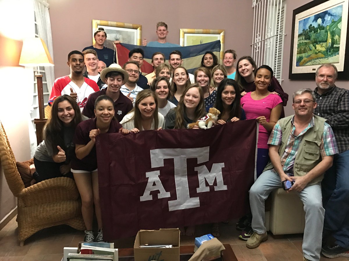 tamuglobal's tweet photo. Travel back with Miss Rev to a cooler time in Havana this winter @reveille #revontheroad https://t.co/u3deQgfKYq