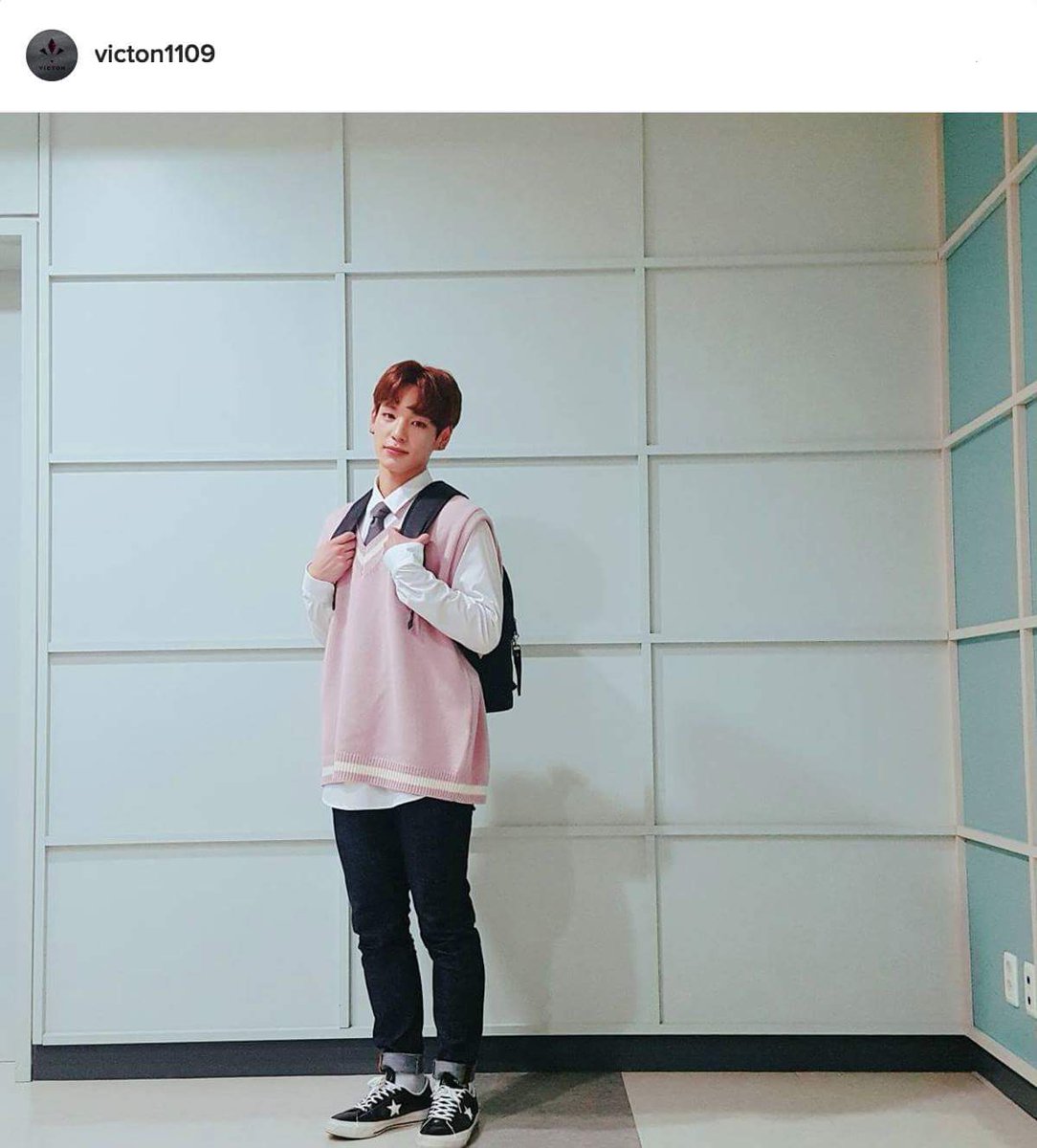 VICTONFrance's tweet photo. [INSTAGRAM] 170405 - #DailyChan
#EnRose https://t.co/gQhDOiIhov