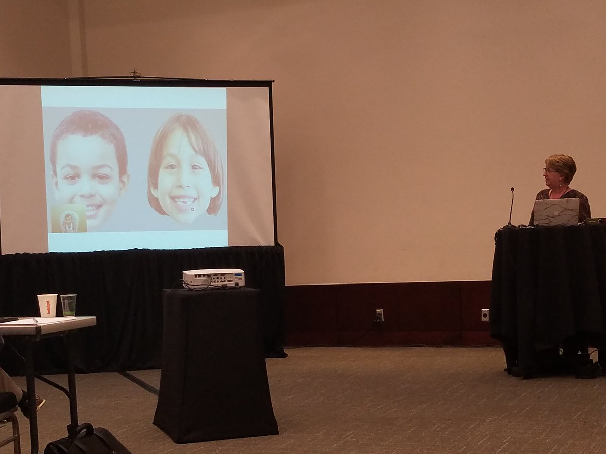 Lizzy_Simpson's tweet image. More looking to the eyes predicts poorer face recognition in infants - Broader scanning is better by @oakeslisa #srcd2017