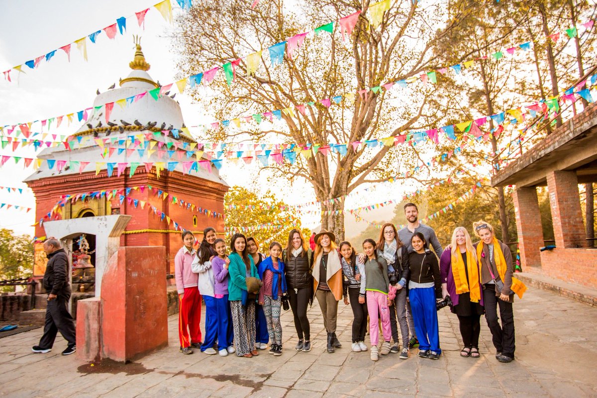 #Voluntourism for the right reasons. How to #volunteer for a sustainable program that truly creates change. bit.ly/2oaYGhJ