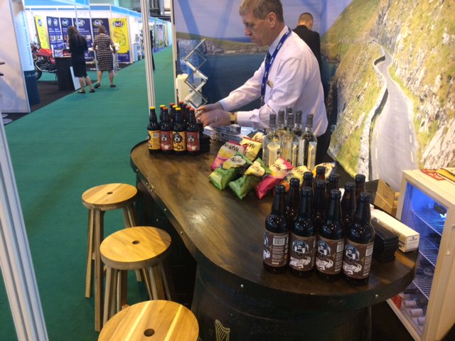 ACE_express's tweet image. Many thanks to @WildeWaterIrl for providing us with your refreshing Oscar Wilde Irish Spring water for our thirsty visitors @multimodal!!