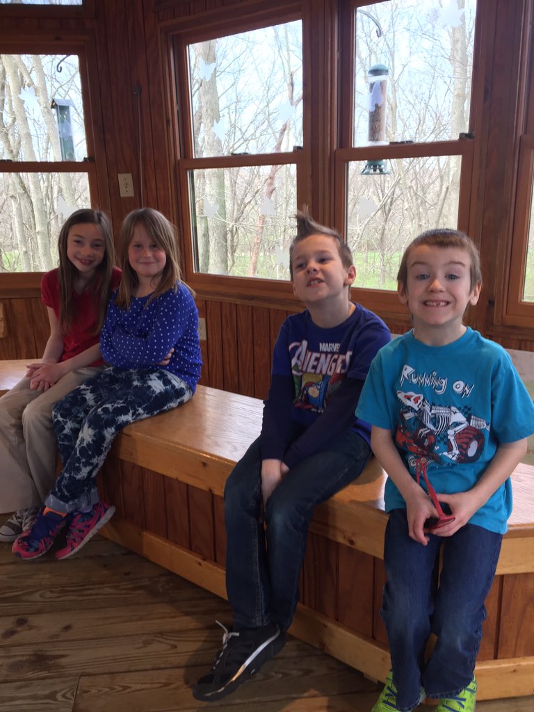 TabBaptTeens's tweet photo. Boonshoft field trip. Substitute chaperone with Bailey. 4 great kids #somebodysgottaoit https://t.co/WD0lSGGqrv