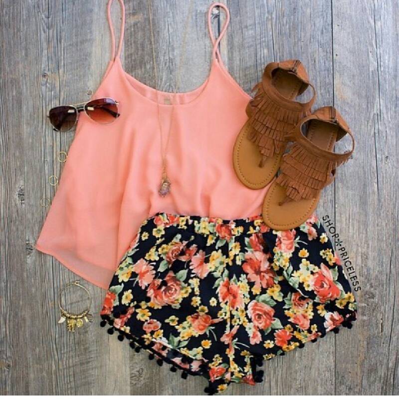bellatipsapp's tweet photo. os gusta este look para cuando venga el verano #bellatips https://t.co/5p28djEl9I https://t.co/xeFSNwM4n6