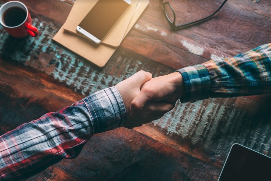 Trustpilot's tweet image. We&apos;re partnering with @Igniyte to help build #onlinereputations, increase conversion and drive traffic. trst.pl/2oWlU8f