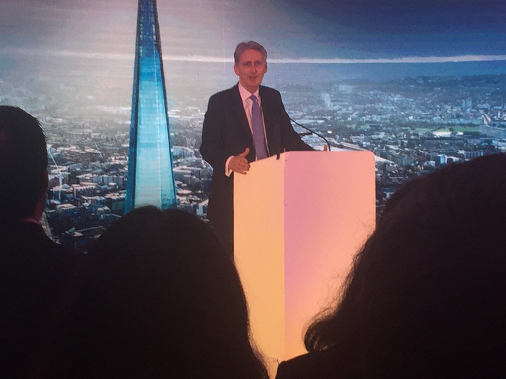 richardukibc's tweet photo. Great EFD. CX speaking in Mumbai on great collaborations now and into future. https://t.co/cW4CXtM6gz