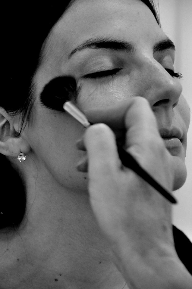 MWMgment's tweet image. Book a make up artist direct to your door through MWM Call us today for a no obligation chat @Love_Loughton  @westessexlife @ExquisiteEssex