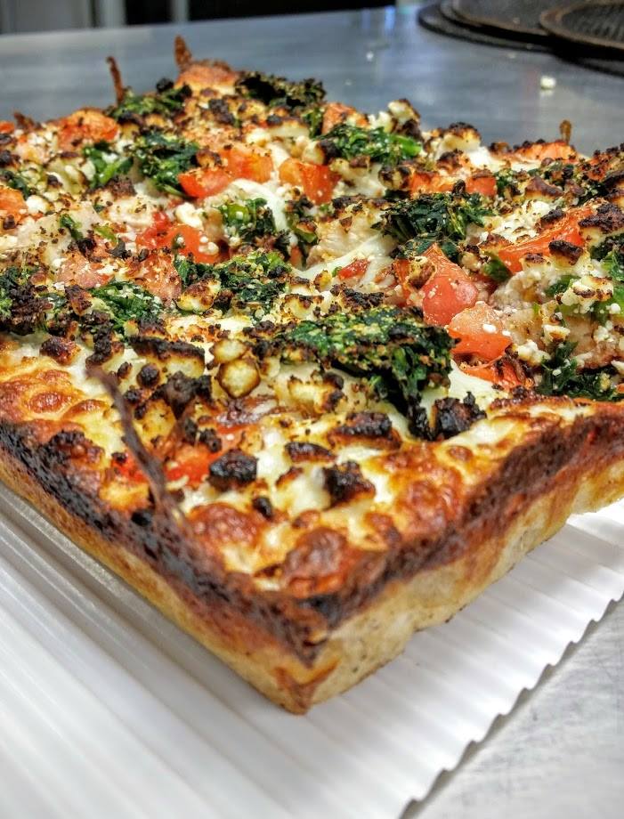 COLTCBeerDR's tweet photo. It's National #DeepDishPizzaDay and I know where I am going to get mine @BlckJckPzza @pizzagurus @BlackjackPizza #BlackjackPizza https://t.co/0MCGRjKUmY