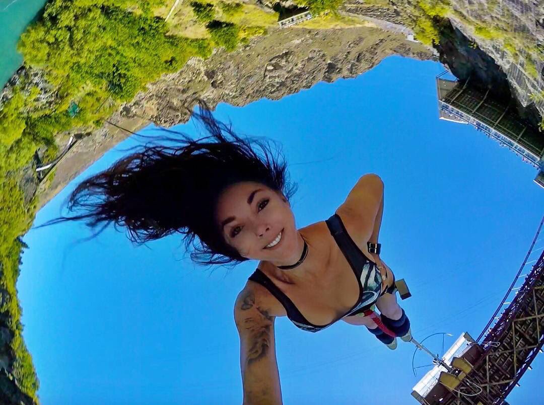 xtremereserve's tweet photo. @thebasegirl is at it again. Keep pushing the limits. The ground effect makes it much more real ⚡️⚡️ https://t.co/xYZQDUiTdn