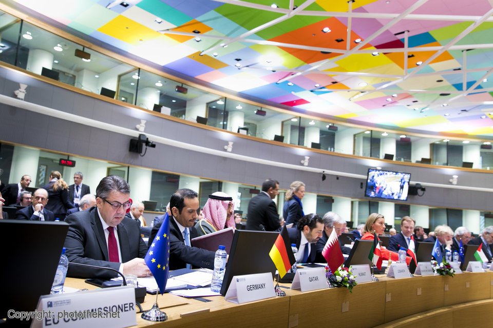 GermanyDiplo's tweet image. #SyriaConf2017: FM @sigmargabriel pledges another €1,169m German support+calls for political solution of #Syria conflict