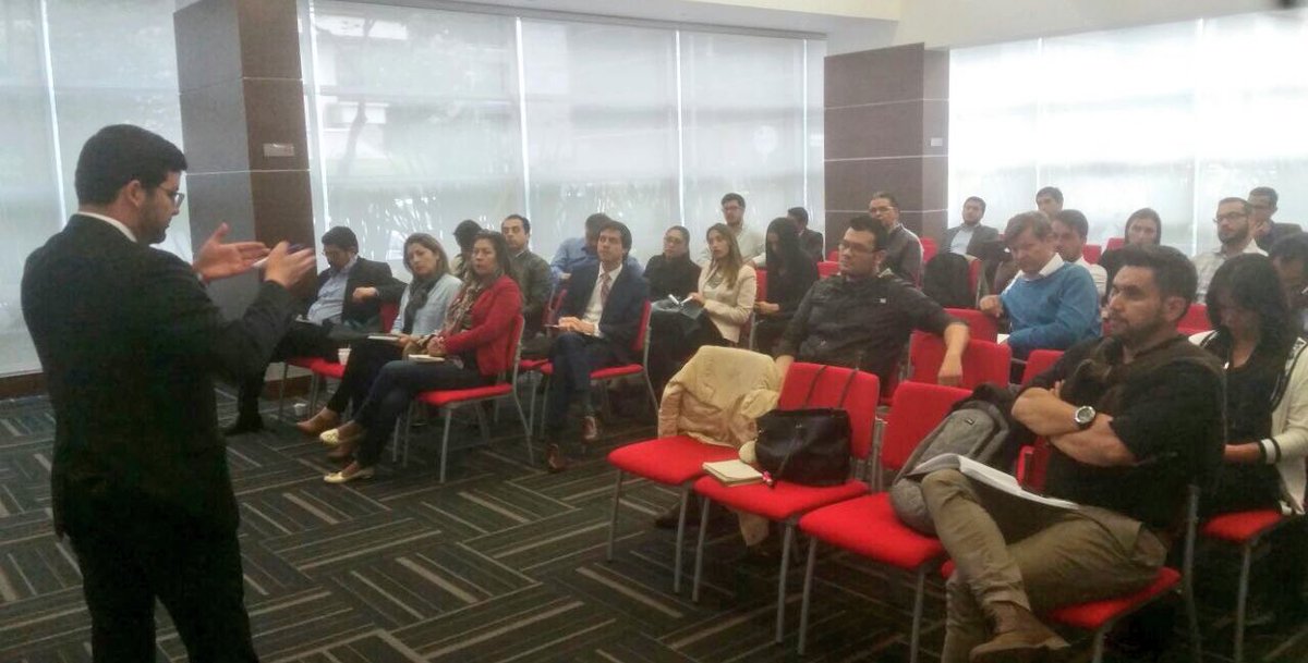 FedesoftCol's tweet photo. Taller de propiedad intelectual, competencia desleal y derecho de los consumidores para el sector TI #TendenciasFedesoft #EventosCenisoft https://t.co/jDG4uHT2ar