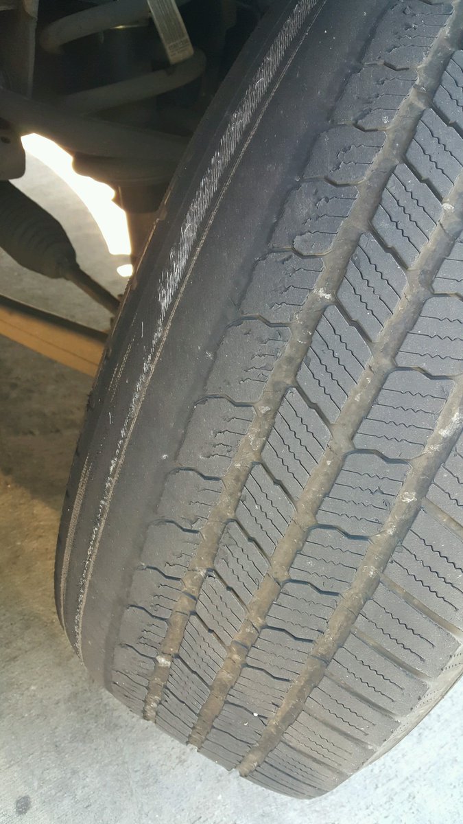 ShawnSundsvold's tweet photo. Christian Brothers Automotive. You let my wife drive away from your shop.with this??? Thanks.. #unsafe #neveragain #lostmybusiness https://t.co/y4vtDbINck