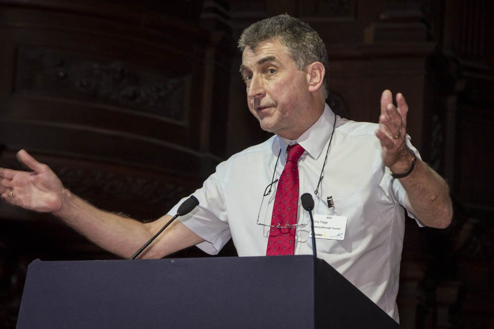 "We'll fight shoddy and substandard developments at appeal" says #rdguk <a href="/CllrTonyPage/">Cllr Tony Page</a> tvproperty.co.uk/news/pledge-to…