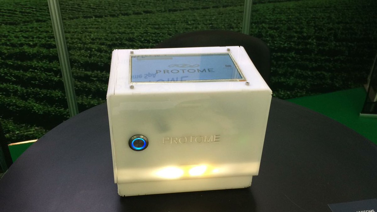 FIA_Chile's tweet image. Sebastián Geerling, con prototipo SafeFood &quot;hemos tenido acompañamiento de FIA para detectar en terreno bacterias y patógenos&quot;. En @IFTagro