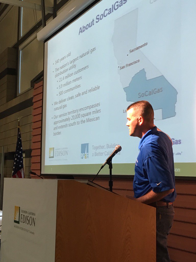 SCE_Business's tweet photo. Matt Hendrick, SoCalGas Account Manager, shares with #dairyworkshop attendees programs and services https://t.co/vQ8otgmP5R