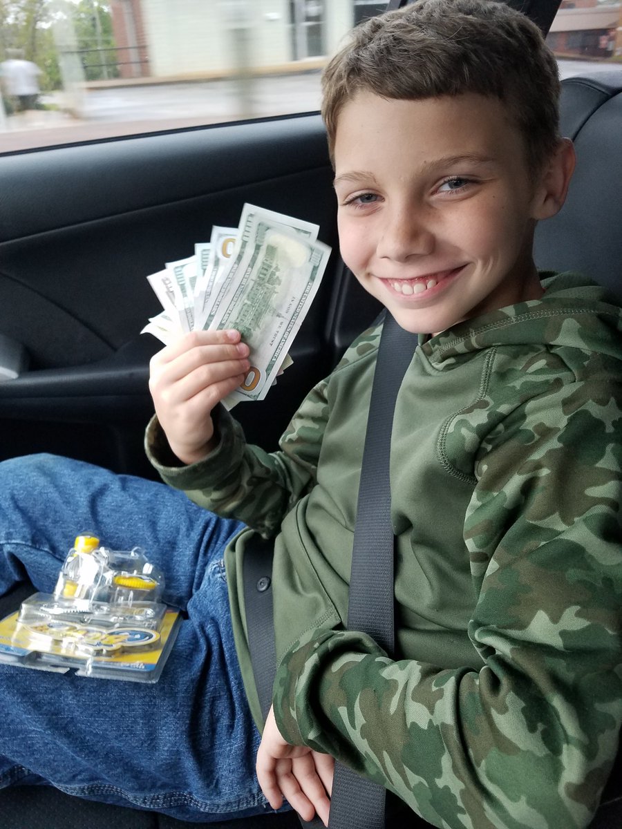 HandChristi's tweet image. My rich monkey