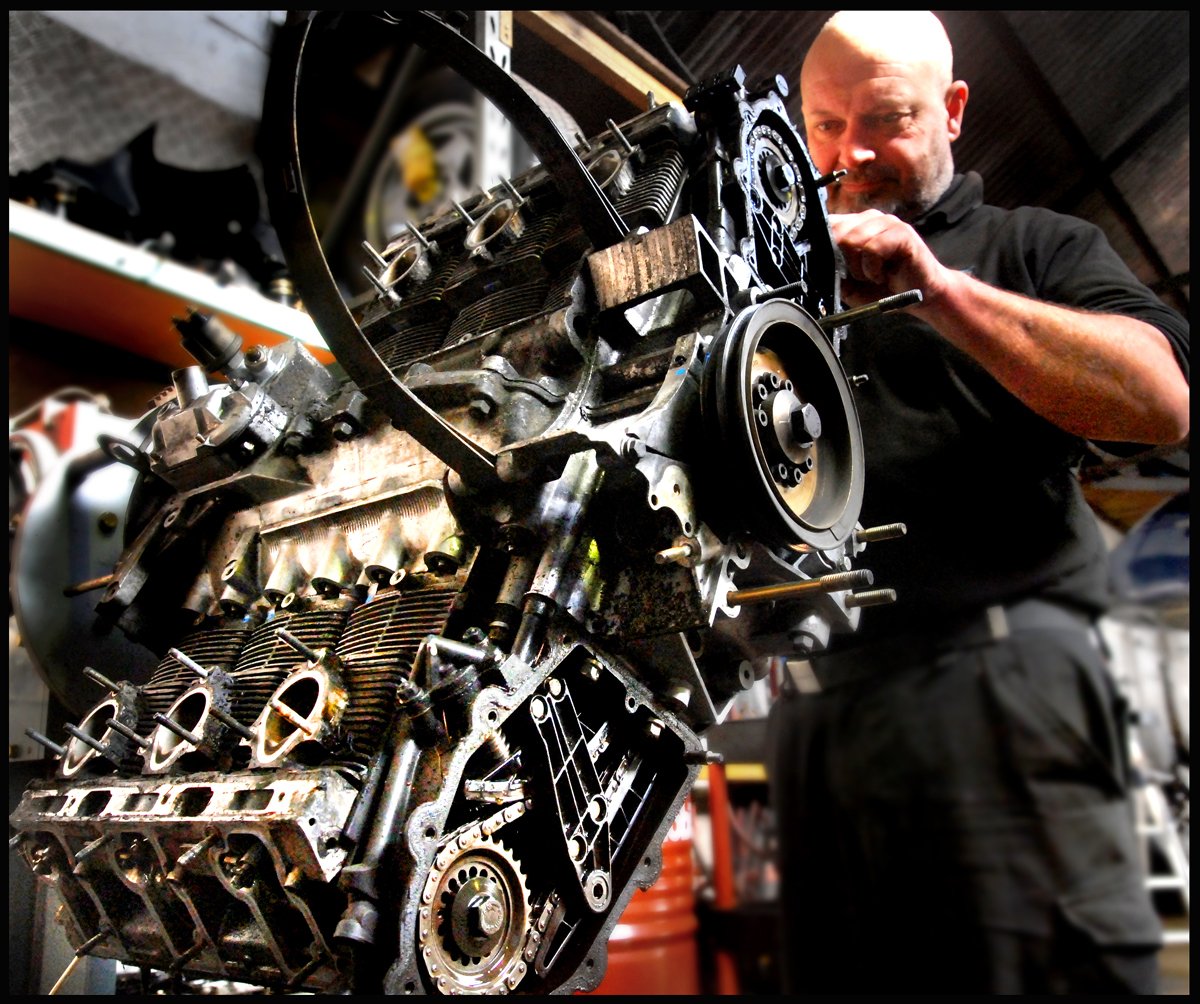 Classic air-cooled flat 6 engine rebuild - Ashley strips the #Porsche 3.6 litre for #inspection to internal parts - #performance #rebuild