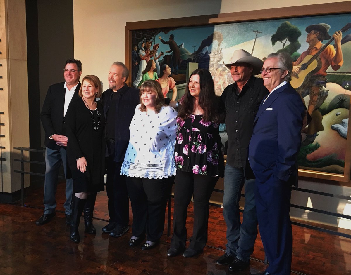 This morning Vince announced this year's <a href="/countrymusichof/">Country Music Hall of Fame and Museum</a> inductees. Congratulations to Alan Jackson, Jerry Reed and Don Schlitz!