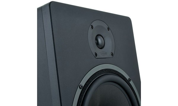 JessyBuchet's tweet photo. Bon c'est officiel, je suis pauvre..
Mais j'ai enfin commandé mes studio monitor ! 😎 #prodipe #pro8v3 https://t.co/jMOvIixLle