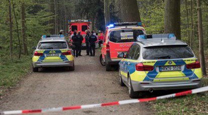 Frau (24) schwer verletzt - Wer ist der Angreifer vom Benrather Schloss?
bild.de/regional/duess…