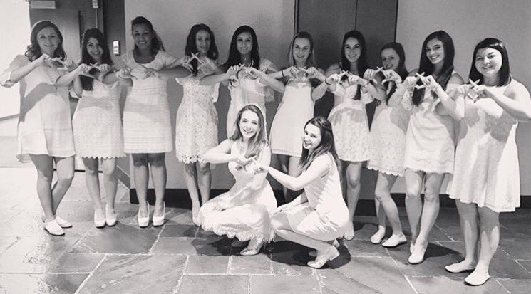 ChiOmegaKappaMu's tweet photo. Happy founders day!!! #122 #1895Hello! 🎊💛❣️ https://t.co/0x6WCZ4HyF