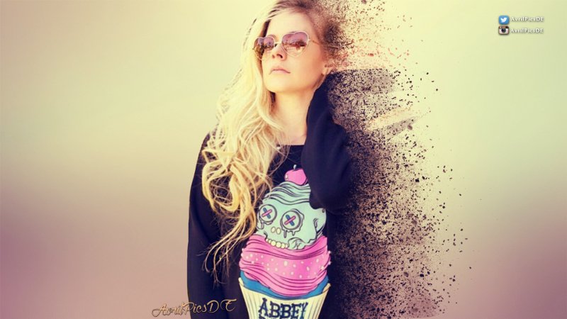 AvrilPicsDE's tweet photo. first time I tried this ^^
•
full resolution → https://t.co/WiDgeunoF6
#AvrilLavigne https://t.co/aKbv6ijYmD