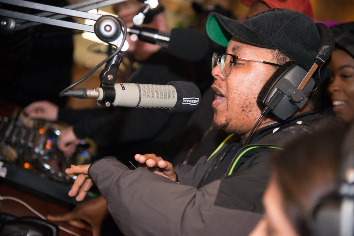 ItsOfficialNA's tweet photo. @MangaStHilare @ReprezentRadio on the @pmoney Show https://t.co/Ltrr4Up9cZ