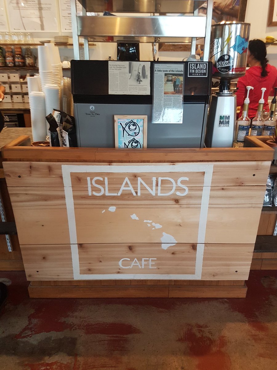 javamarked's tweet image. First of the day is Islands Cafe, they carry the island theme through their menu AND they use coffee stencils! islandscafe.com
