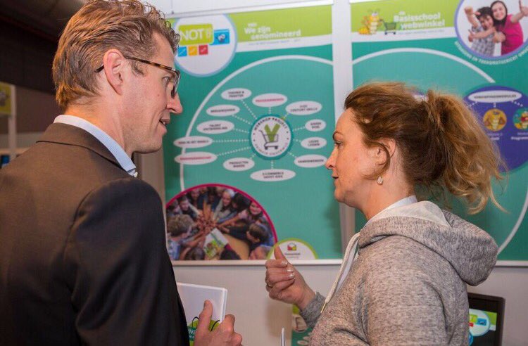 Op zoek naar praktisch project waarin #ondernemerschap #mediawijsheid &amp; #programmeren centraal staat?  Kijk op: debasisschoolwebwinkel.nl